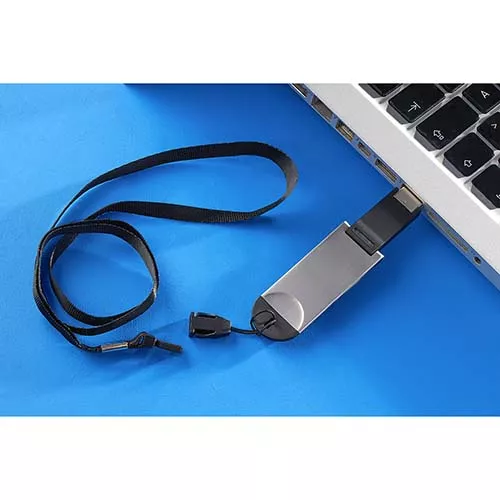 USB 104 USB BAWEAN 8 GB plata